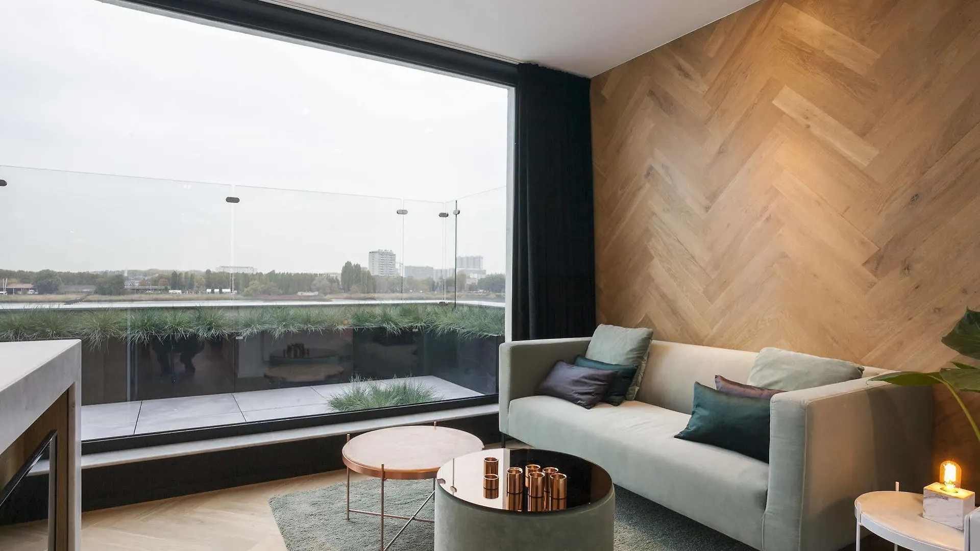 ****  Hotel Kaai 11 à Anvers Belgique